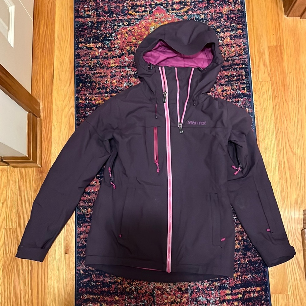 Marmot insulated ski jacket size small